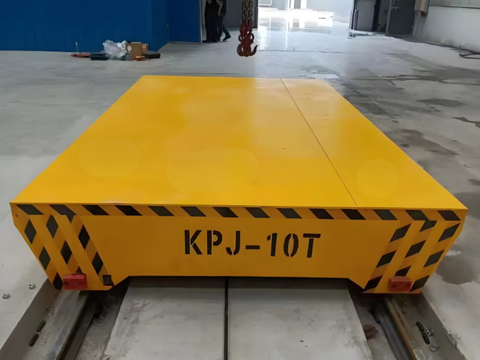 Horizontal car