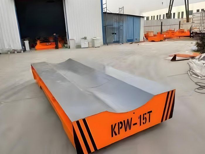 Horizontal car