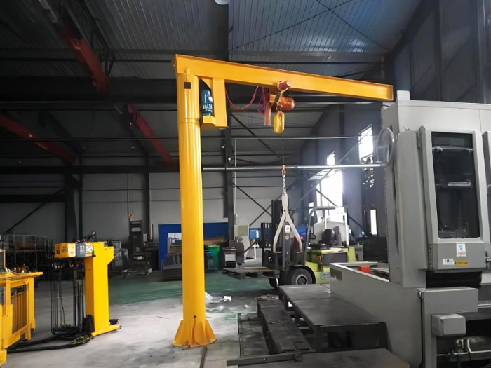 Cantilever crane