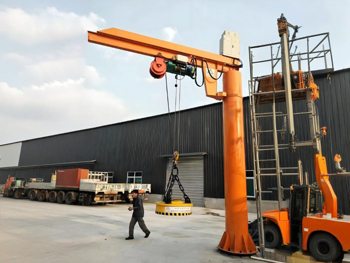 Cantilever crane