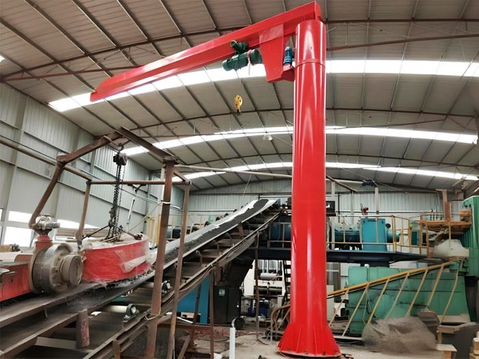 Cantilever crane