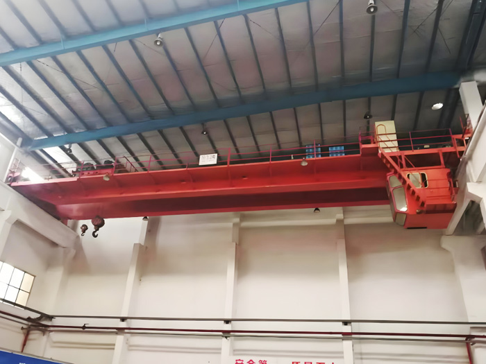 General purpose bridge crane