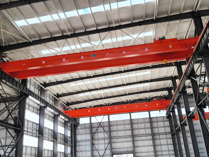 General purpose bridge crane