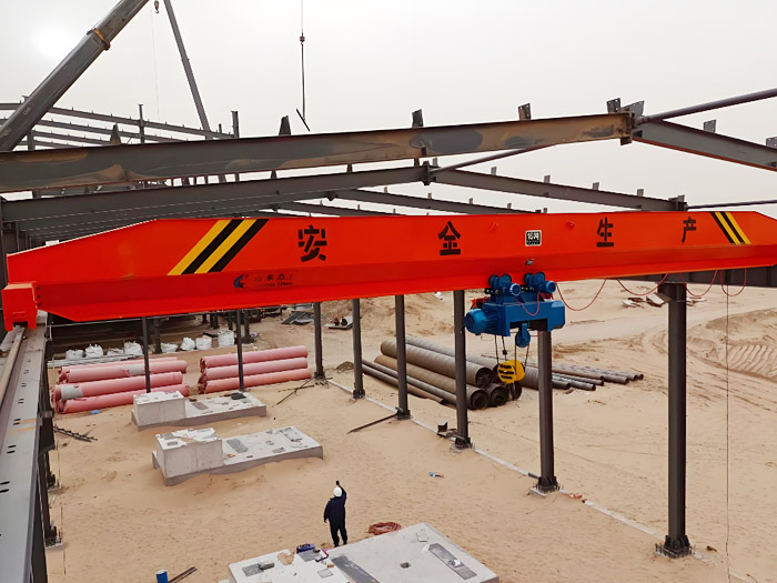 Electric single beam crane