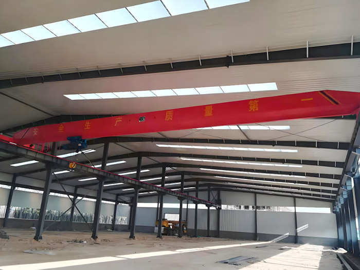 Electric single beam crane