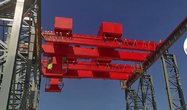 Single girder crane
