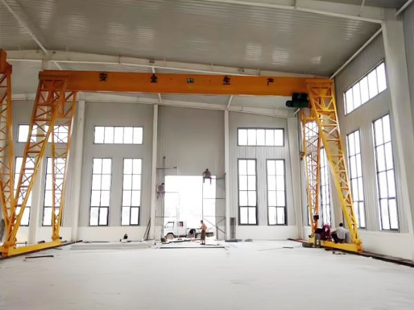 Single girder crane